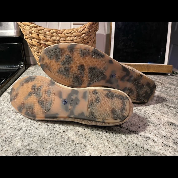 SOLD! Rothy’s Flats - Picture 2 of 6